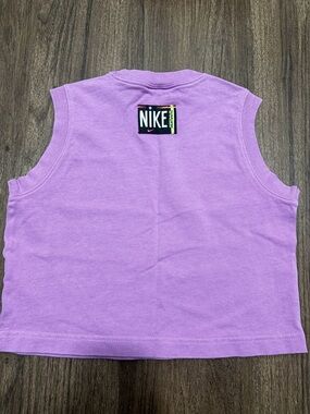 Nike Lavender Sleeveless Crop Top - Women's Athletic Tank